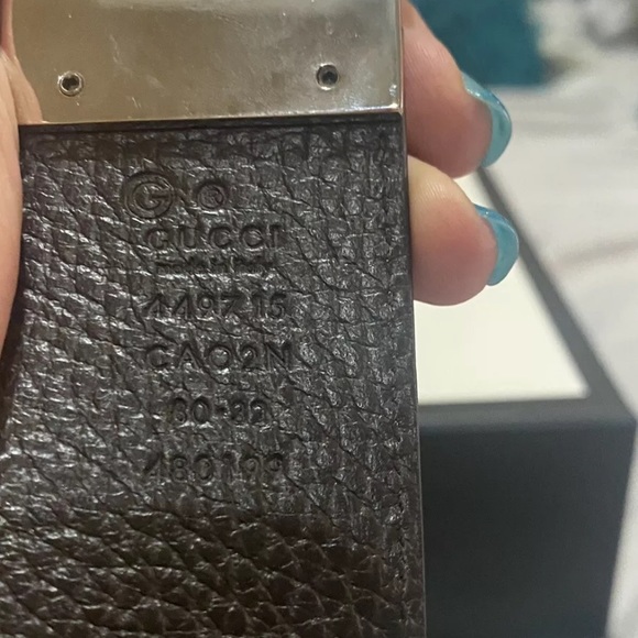 Authentic Reversible GUCCI belt 80cm unisex - Picture 6 of 7